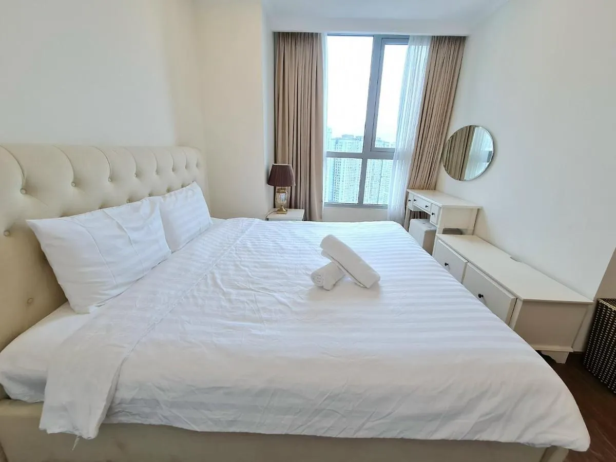Apartment The Regal Residences At Vinhomes Central Park Ho Chi Minh City