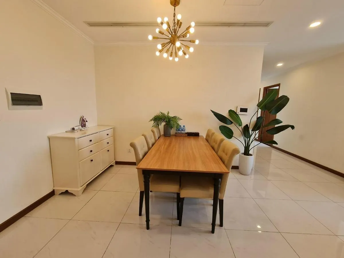 The Regal Residences At Vinhomes Central Park Ho Chi Minh City 0*,